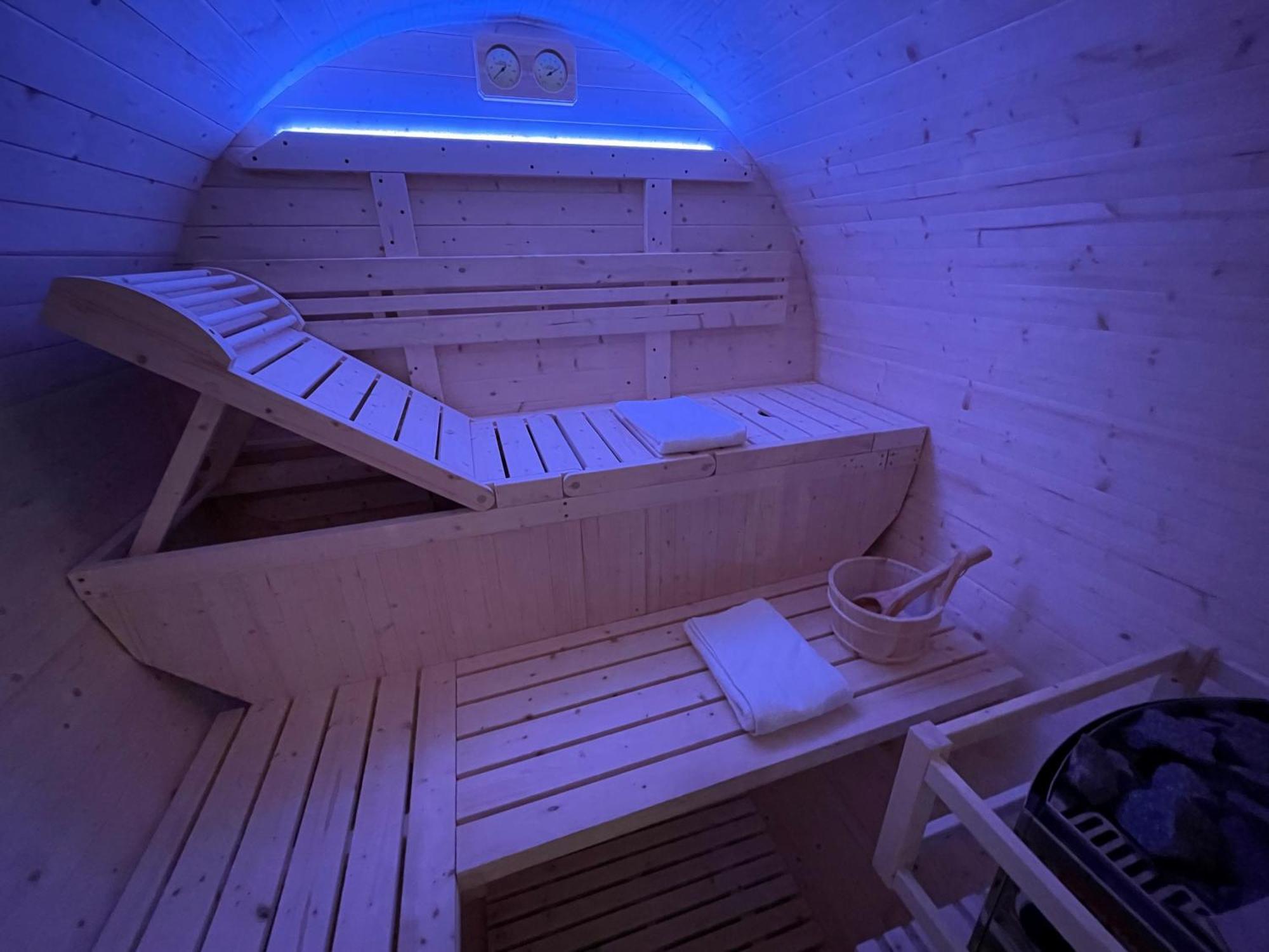 La Petite Maison De Giverny - Gite De Charme 5 Etoiles Au Coeur Du Village - 3 Chambres Zewnętrze zdjęcie