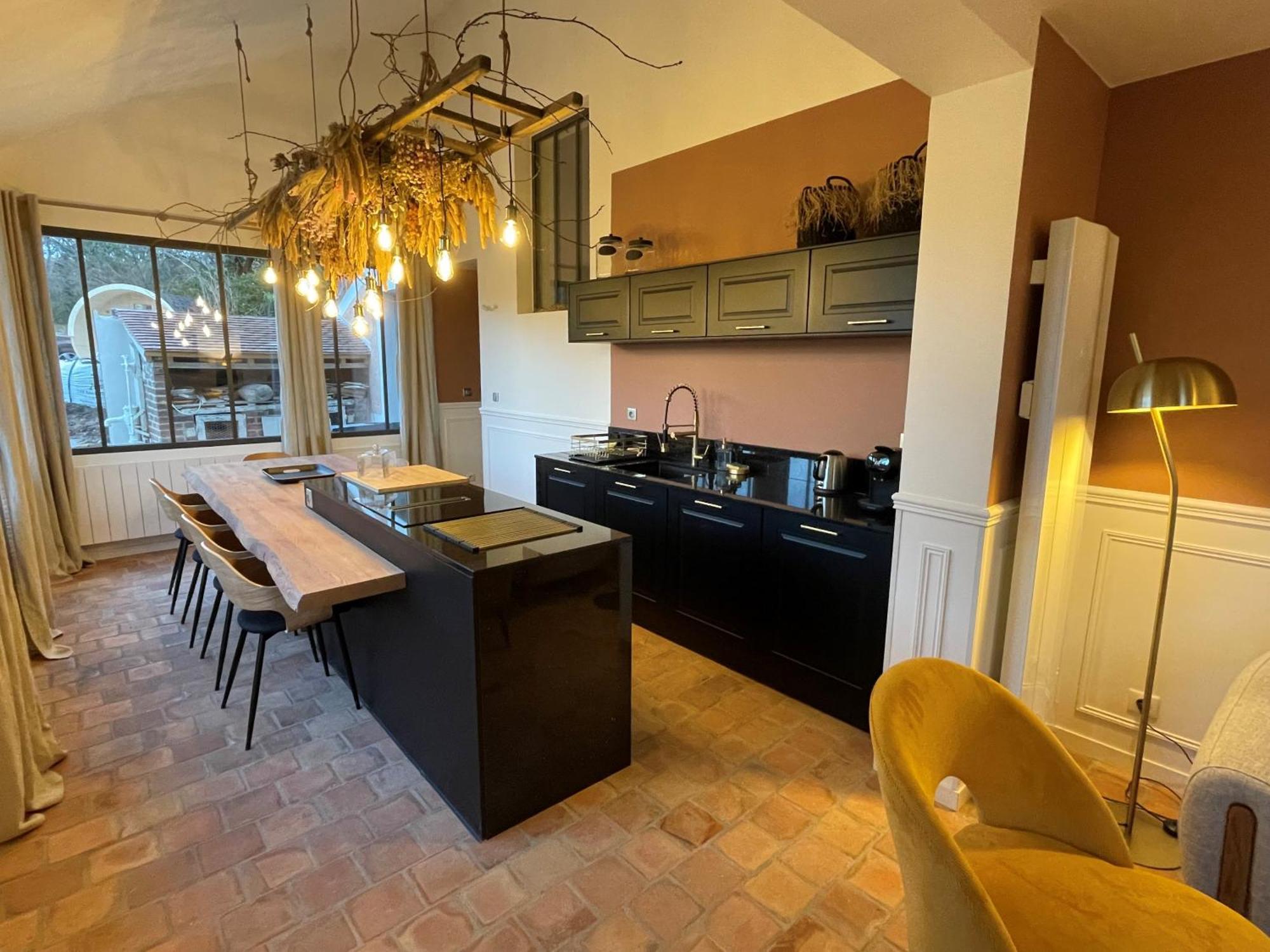 La Petite Maison De Giverny - Gite De Charme 5 Etoiles Au Coeur Du Village - 3 Chambres Zewnętrze zdjęcie