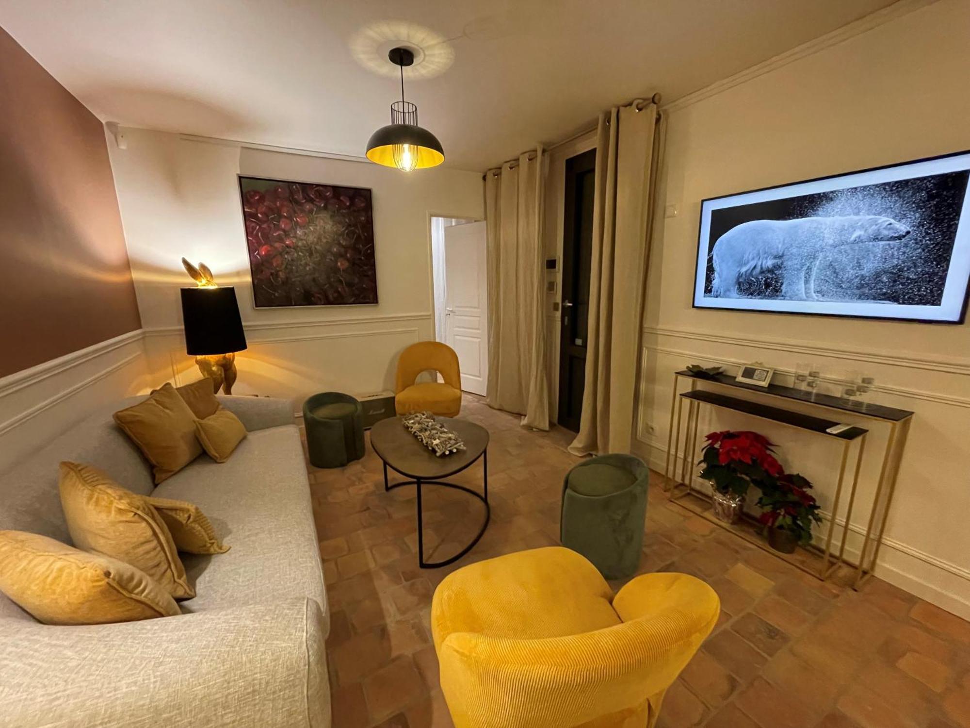 La Petite Maison De Giverny - Gite De Charme 5 Etoiles Au Coeur Du Village - 3 Chambres Zewnętrze zdjęcie